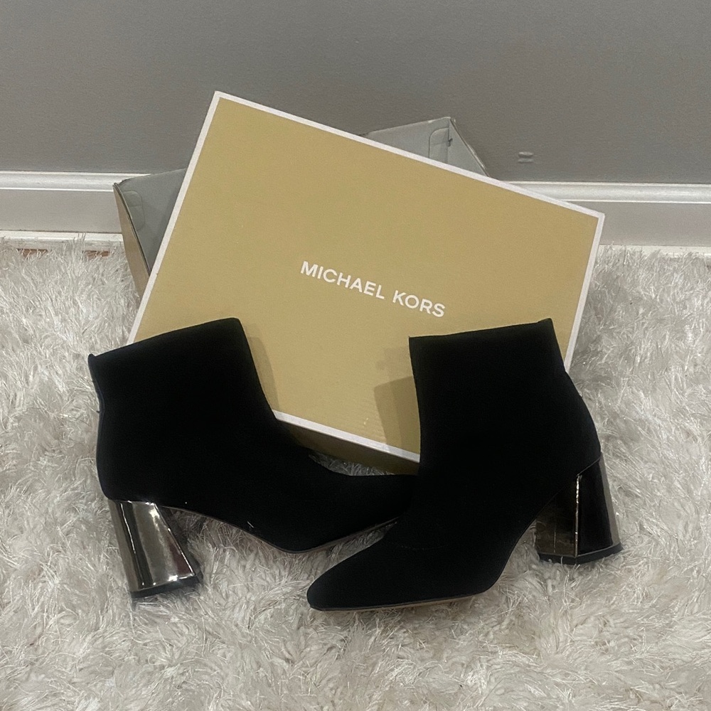 Michael Kors Black stretch Ankle Booties with Metallic Block Heel